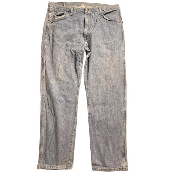 Wrangler Authentic Jeans 40x30 Light Wash Straight Leg Denim Made in Mexico - Picture 1 of 6